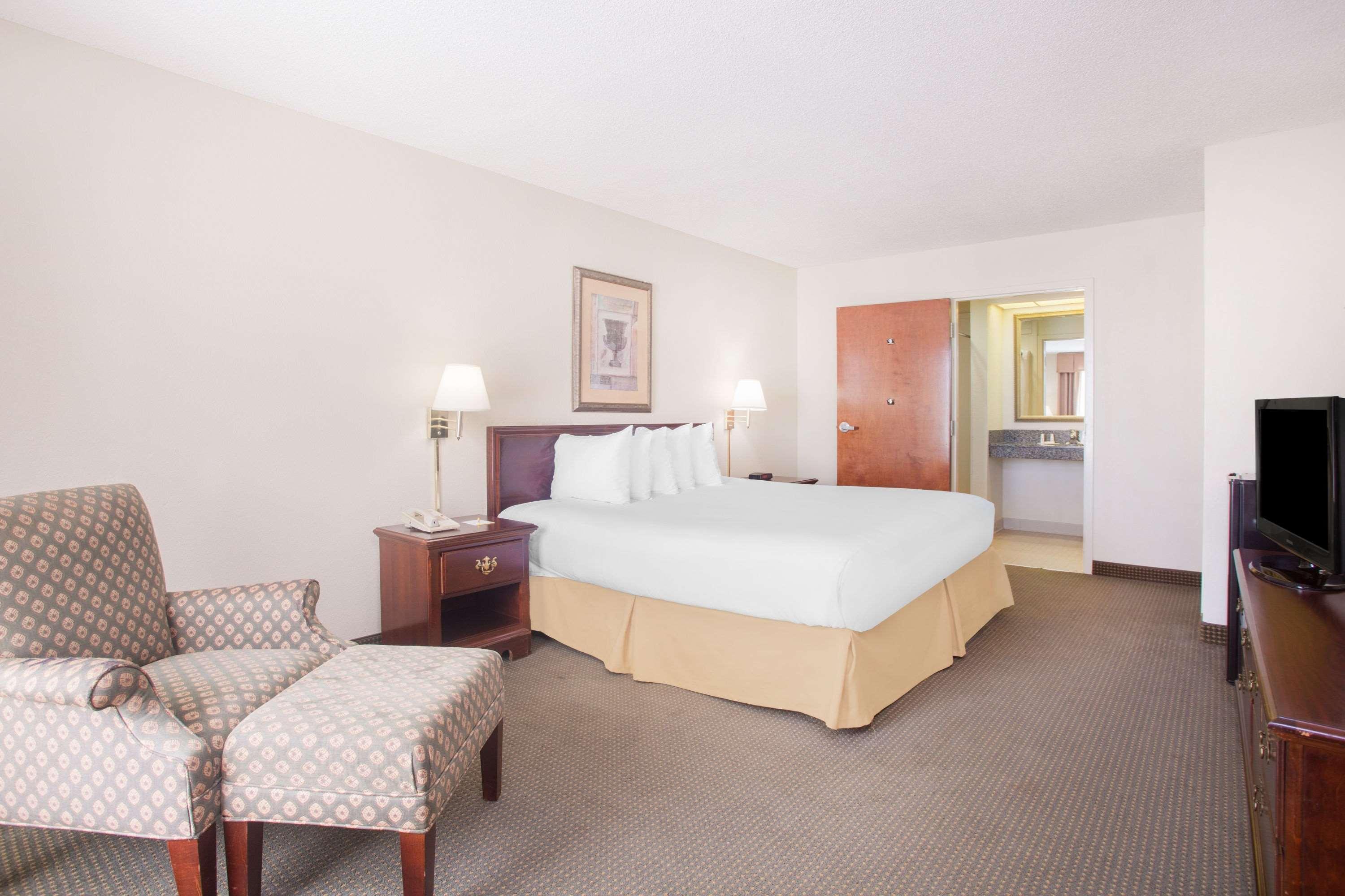 Days Inn By Wyndham Metter מראה חיצוני תמונה
