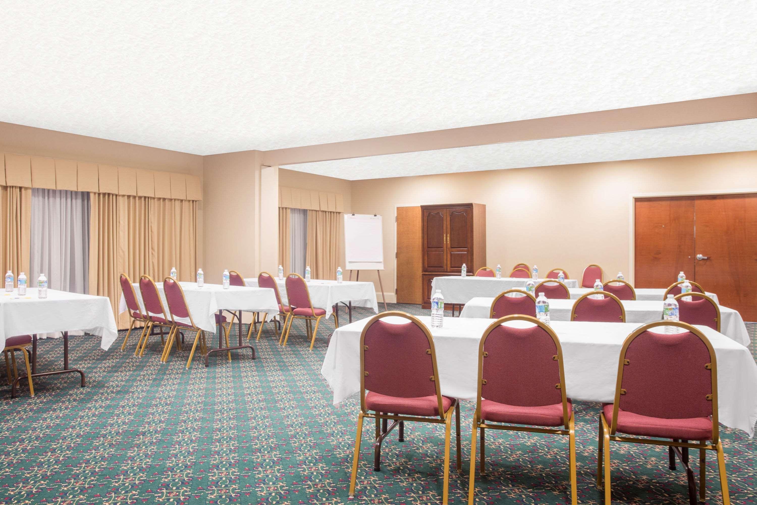 Days Inn By Wyndham Metter מראה חיצוני תמונה
