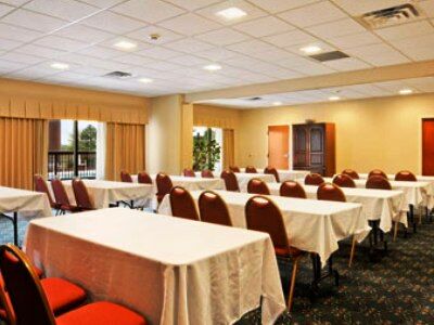 Days Inn By Wyndham Metter מתקנים תמונה